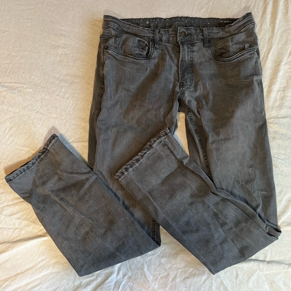 Grey jeans
